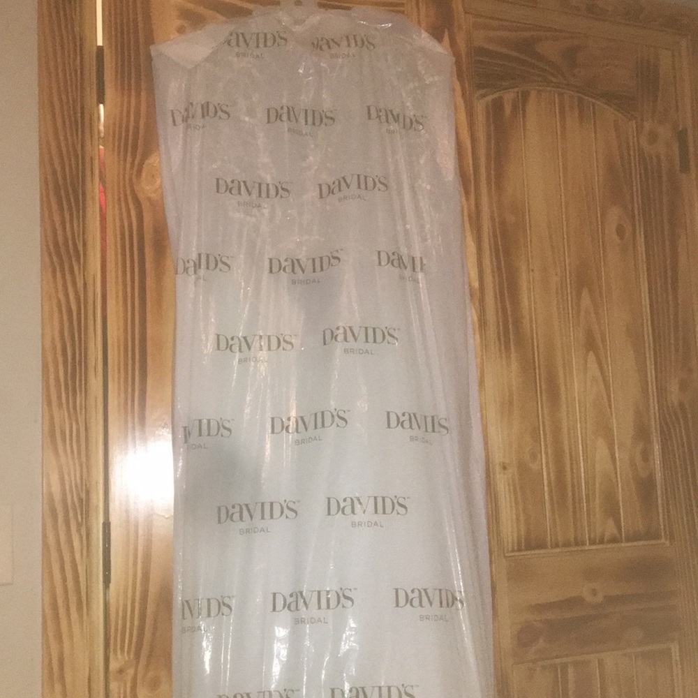 Glamour prom dress!! Worn only once!!!
